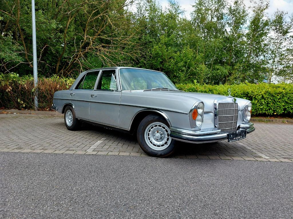 Mercedes-Benz 280 1971