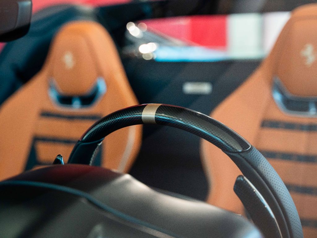 Ferrari 296 GTS 2025