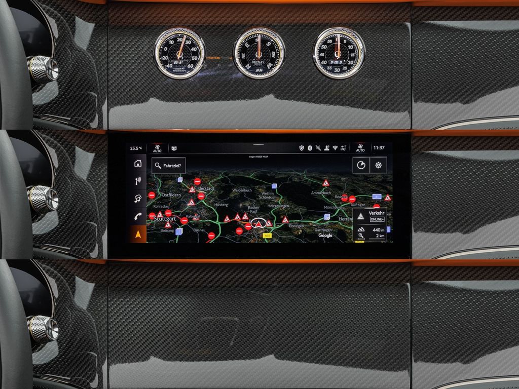 Bentley Continental GTC 2024