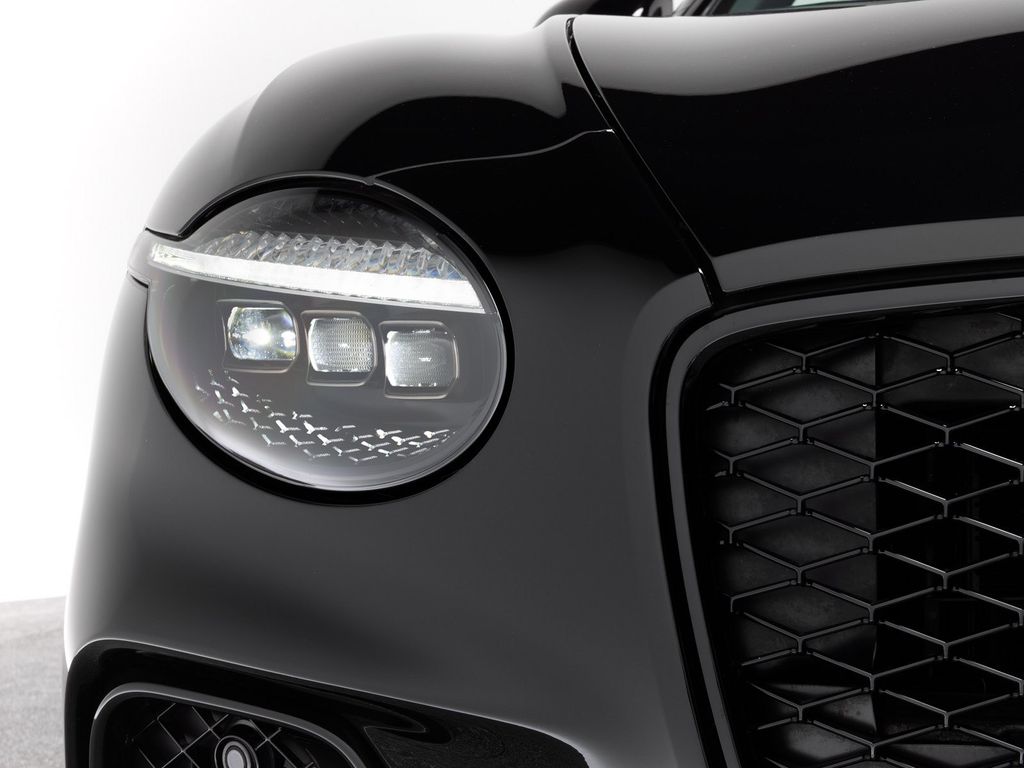 Bentley Continental GTC 2024