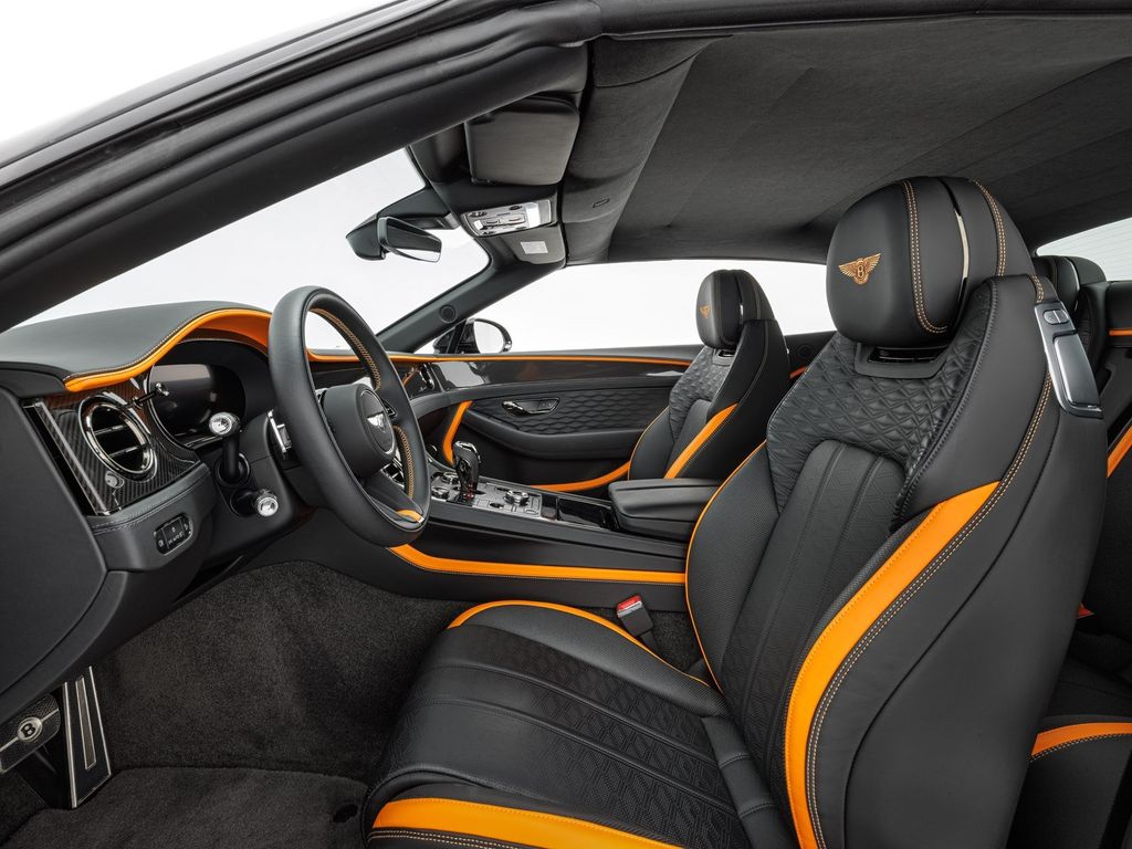 Bentley Continental GTC 2024