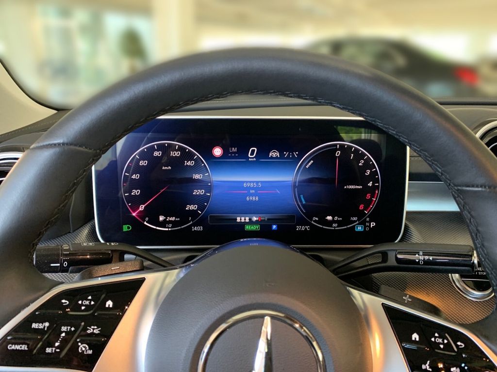 Mercedes-Benz C 300 2024