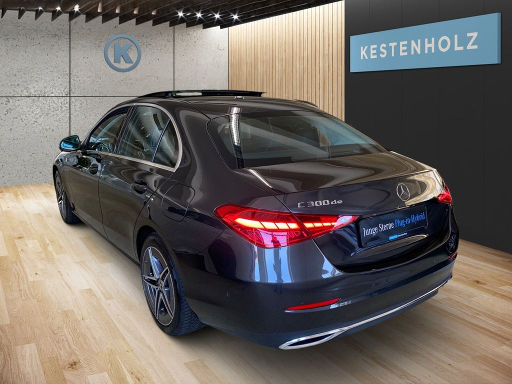 Mercedes-Benz C 300 2024