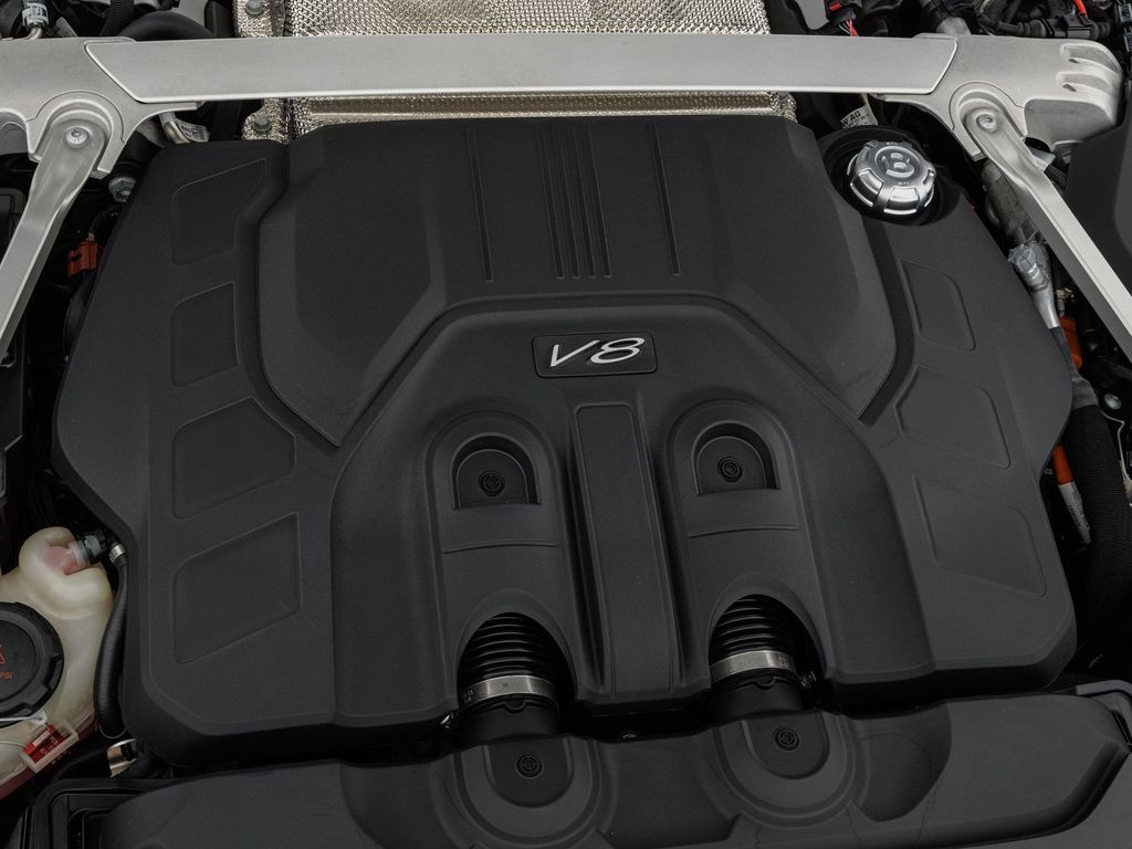 Bentley Continental GTC 2024