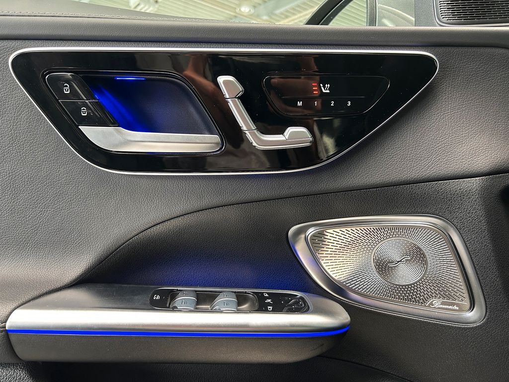 Mercedes-Benz C 300 2024