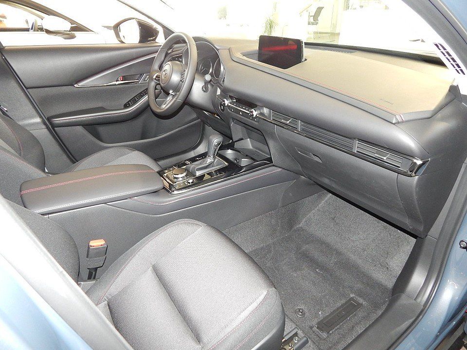 Mazda CX-30 2025
