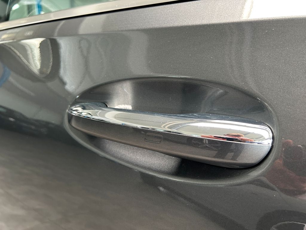 Mercedes-Benz C 300 2024