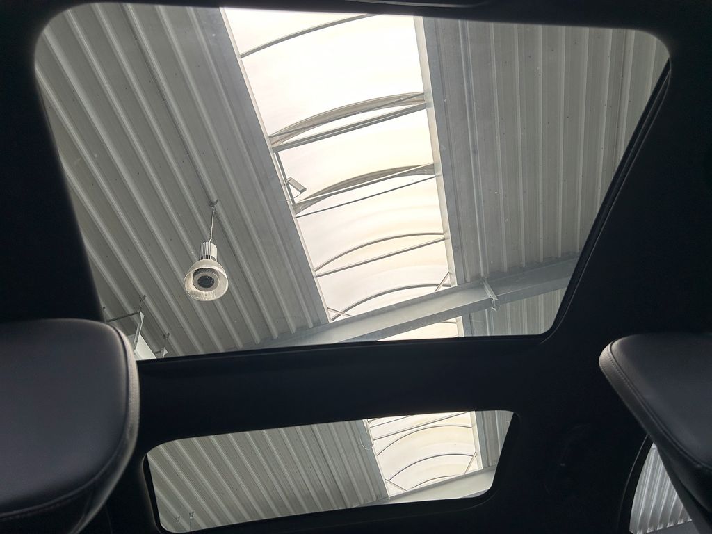 Mercedes-Benz C 300 2024