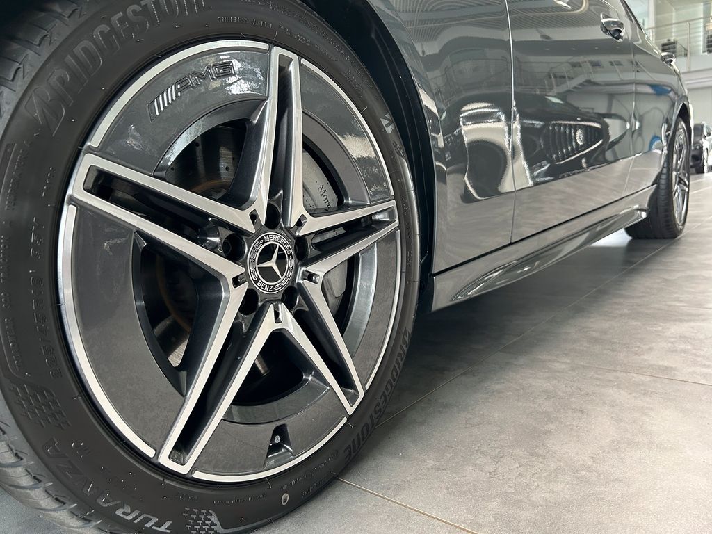 Mercedes-Benz C 300 2024
