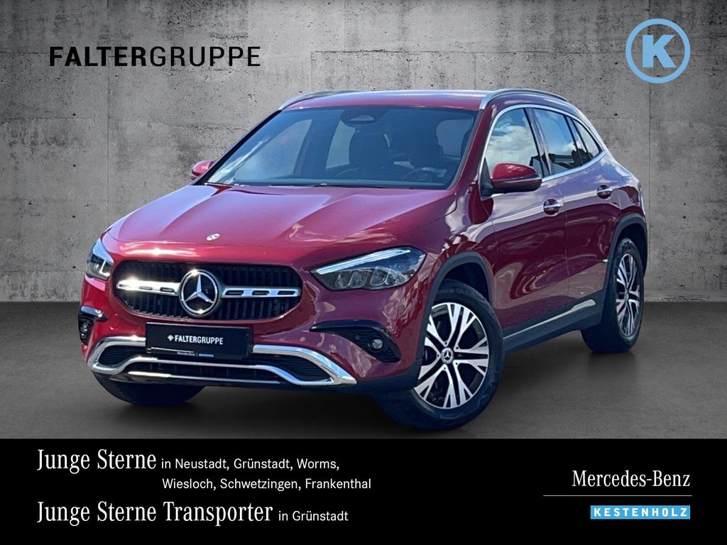 Mercedes-Benz GLA 200 2023