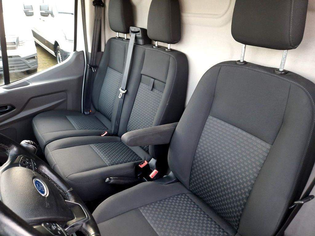 Ford Transit 2020