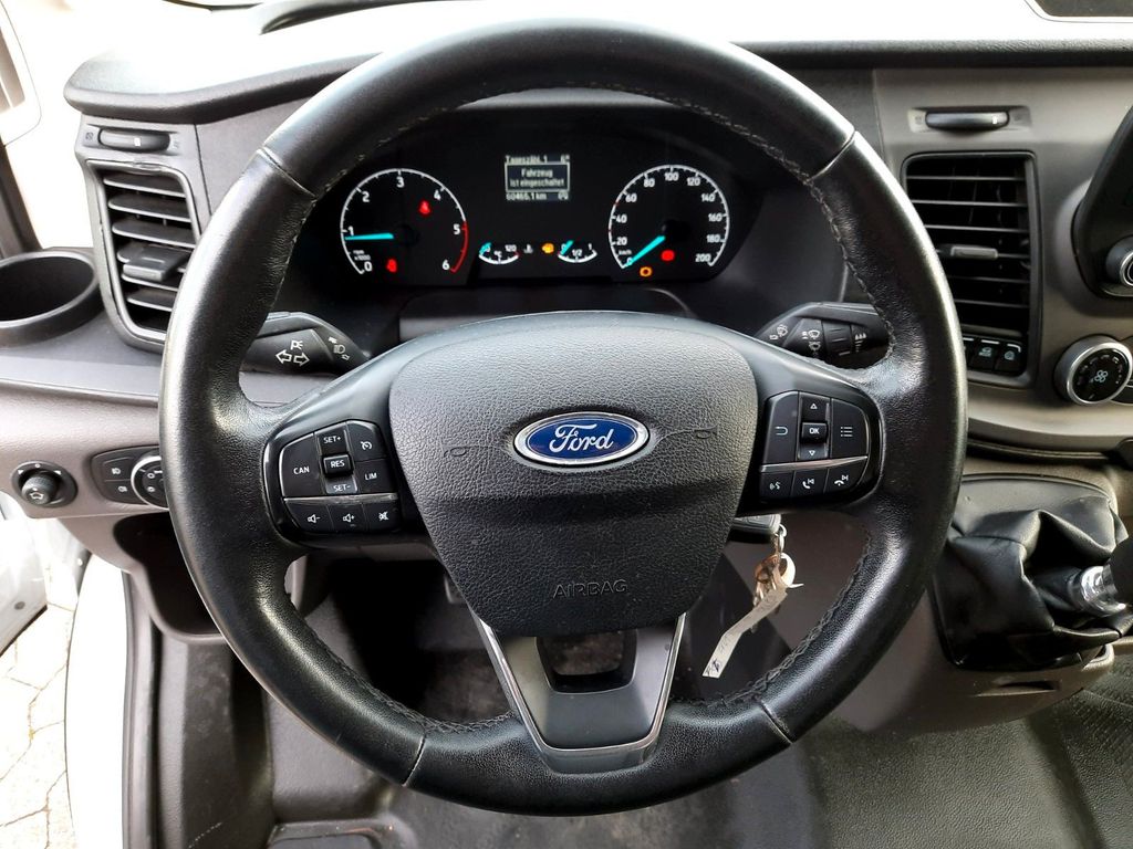 Ford Transit 2020