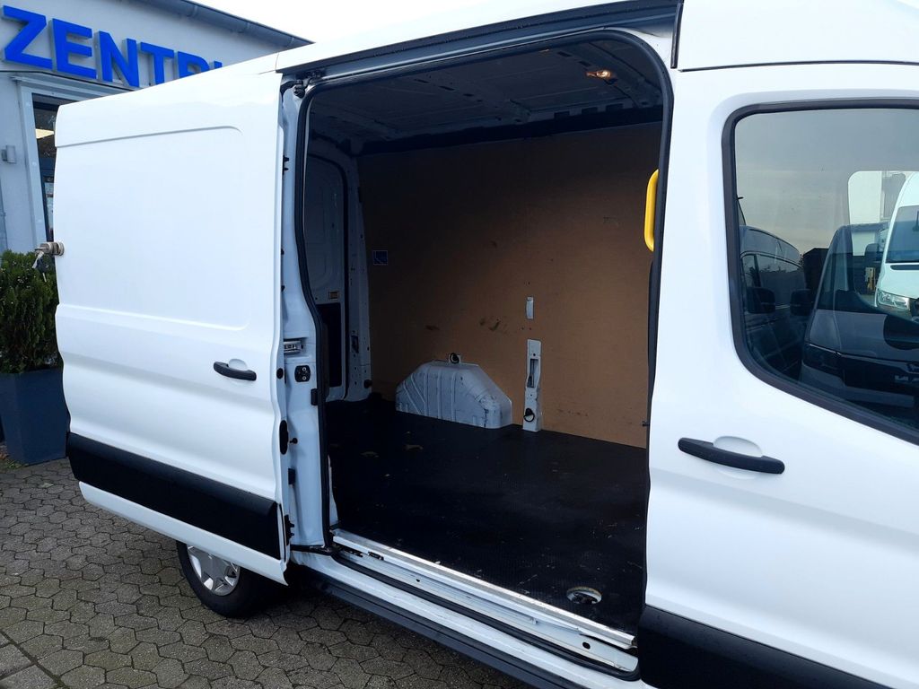 Ford Transit 2020