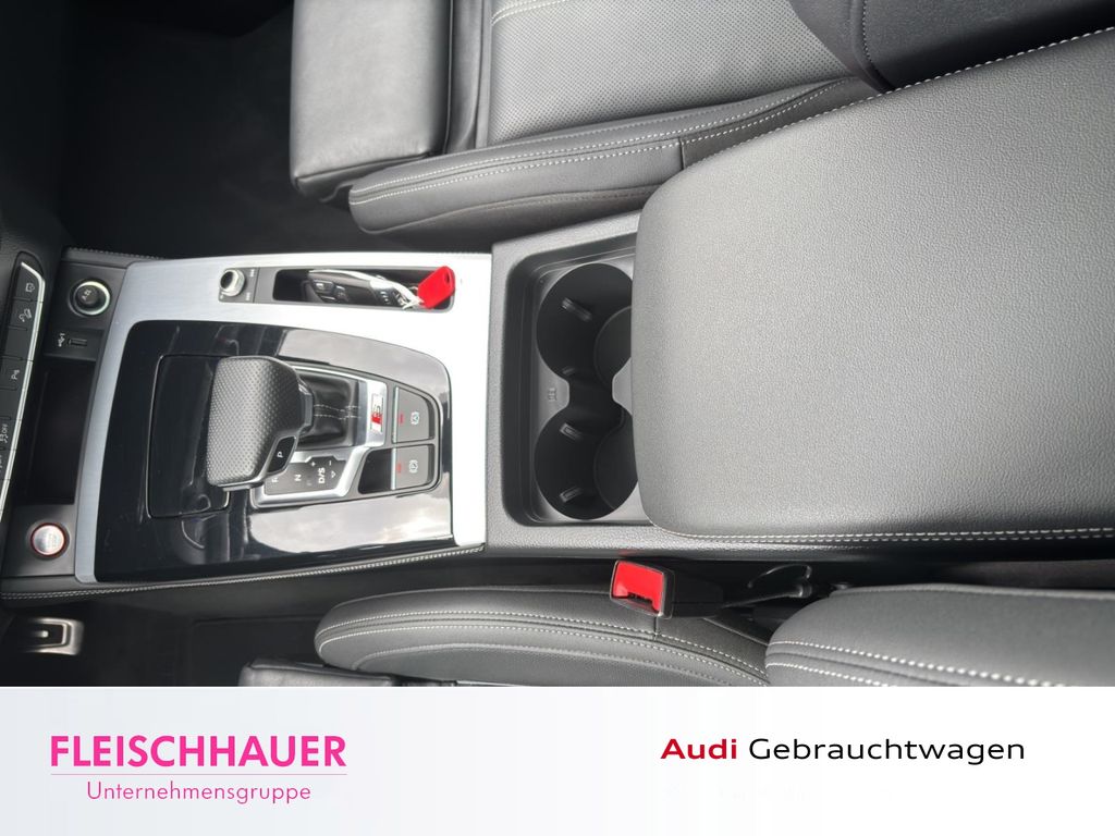 Audi SQ5 2022