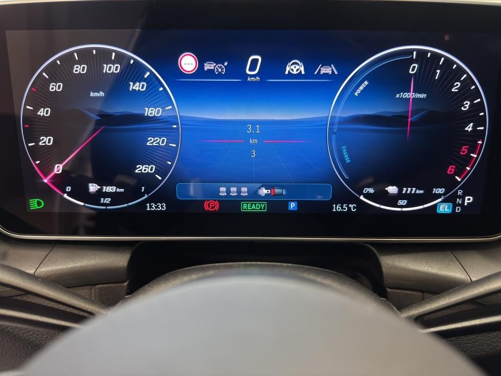 Mercedes-Benz GLC 300 2025