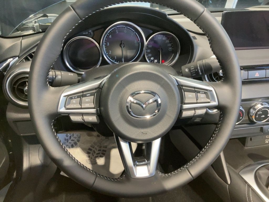 Mazda MX-5 2025