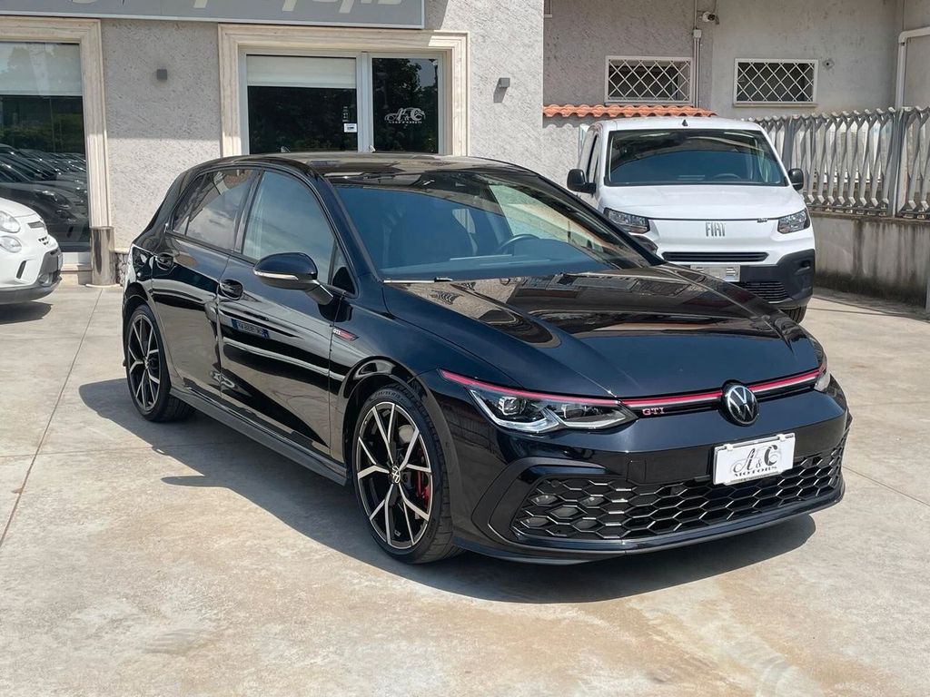 Volkswagen Golf 2021