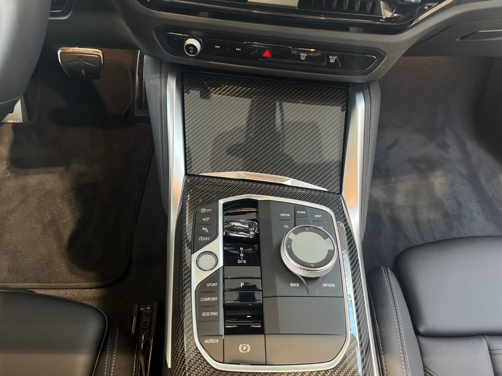 BMW M240i 2025