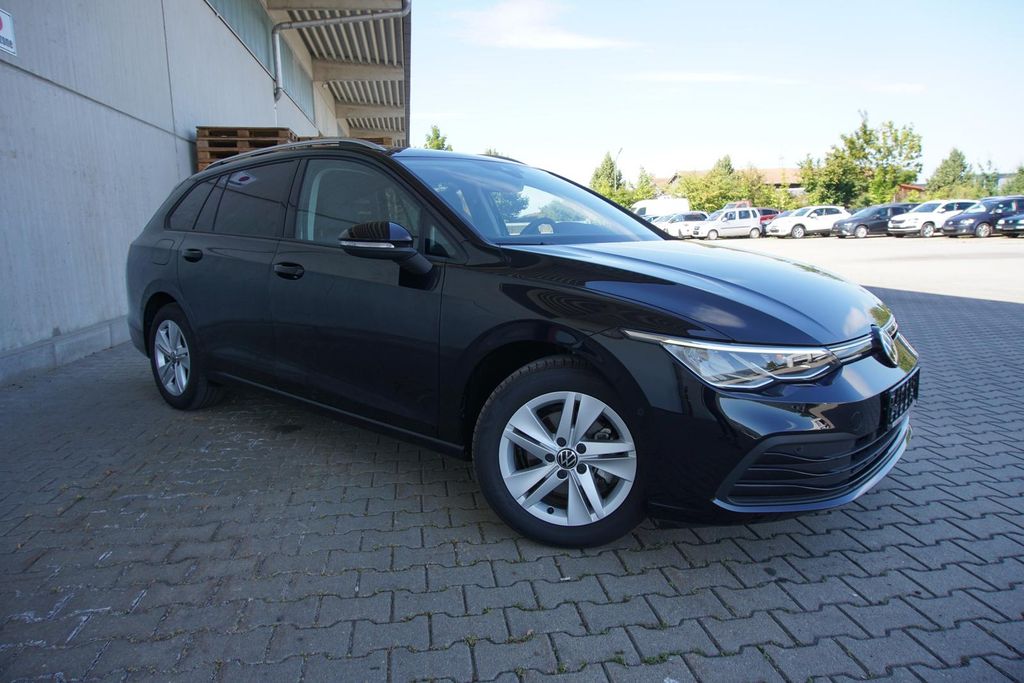 Volkswagen Golf 2024