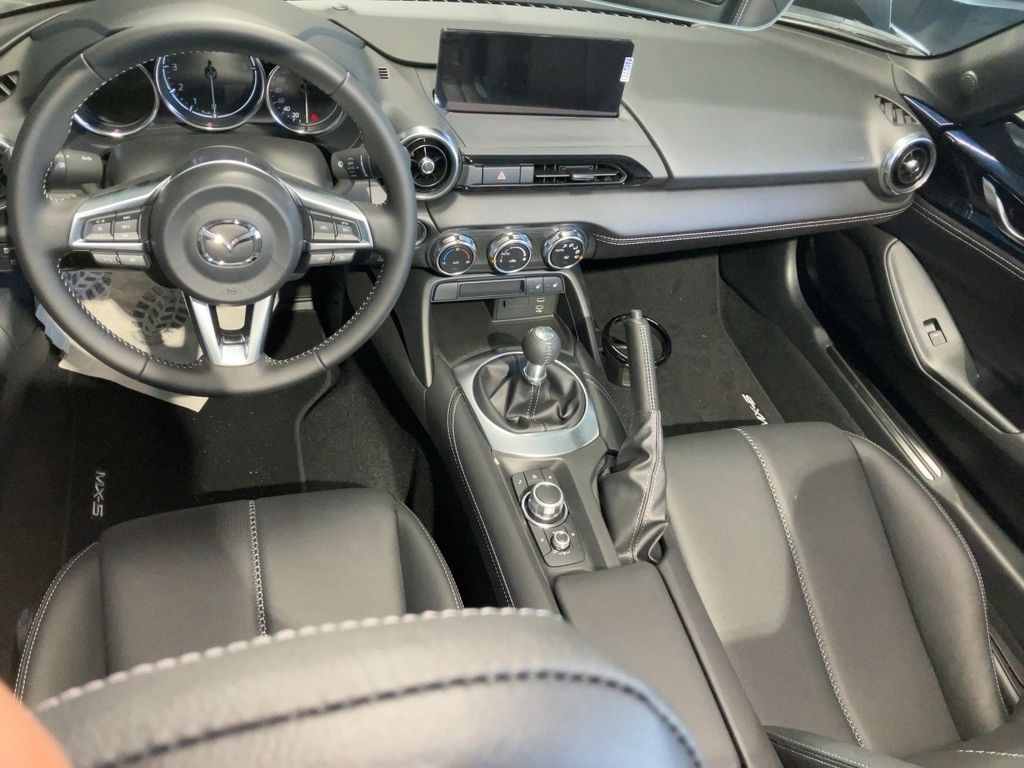 Mazda MX-5 2025