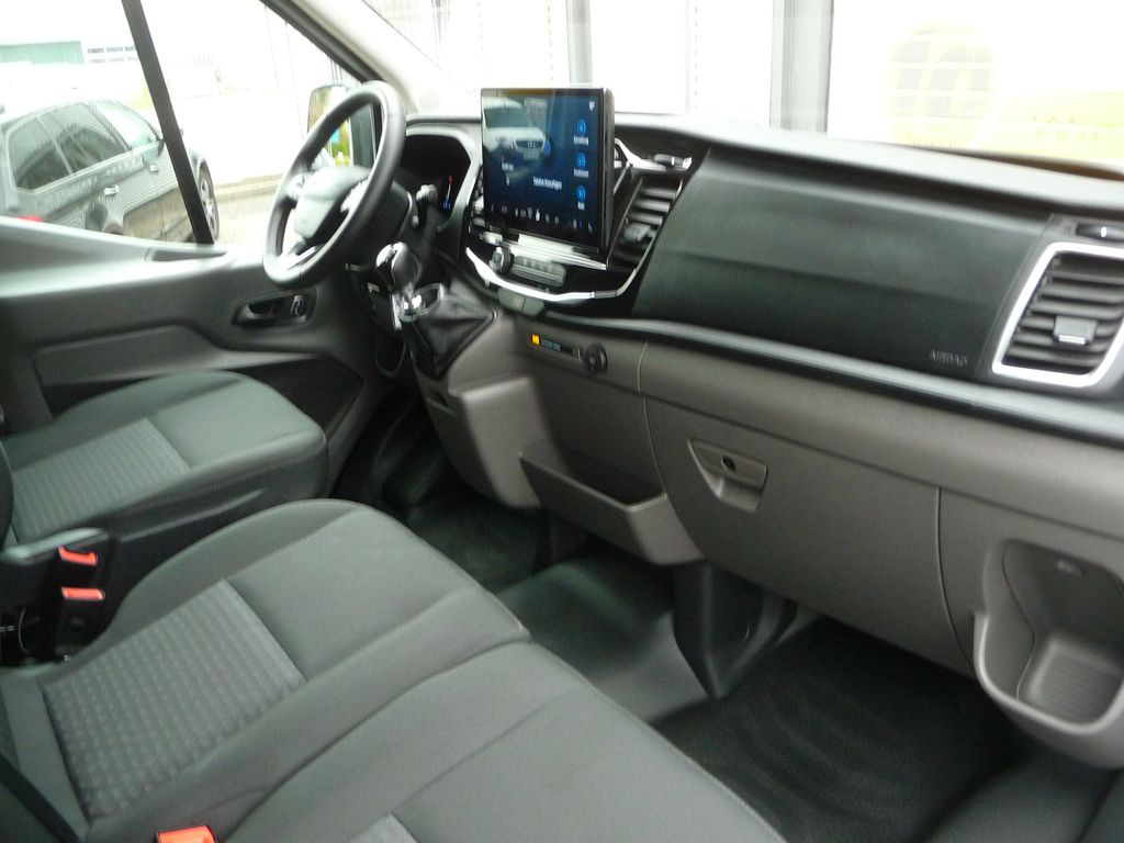 Ford Transit 2025