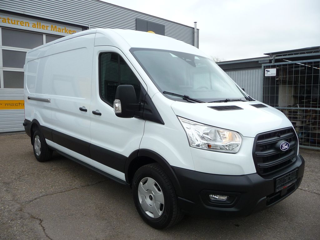 Ford Transit 2025