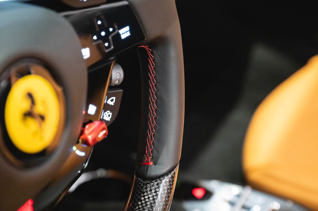 Ferrari 296 GTS 2025