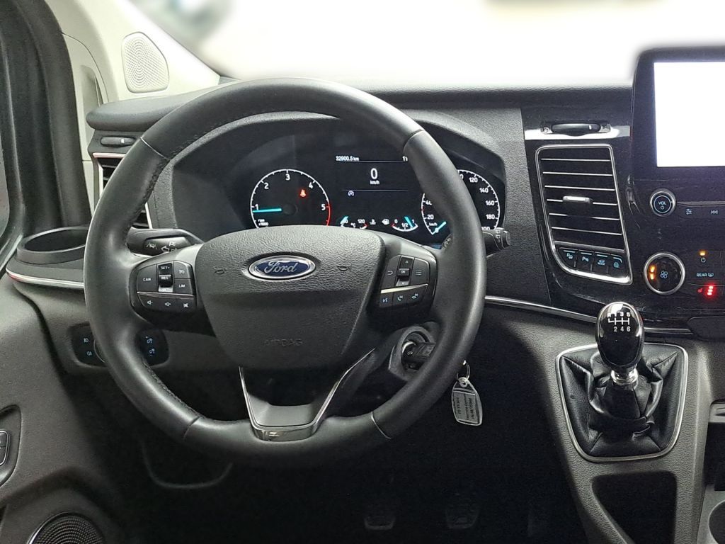Ford Tourneo Custom 2022