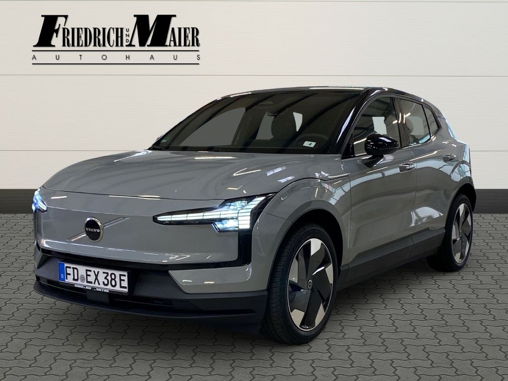 Volvo EX30 2024