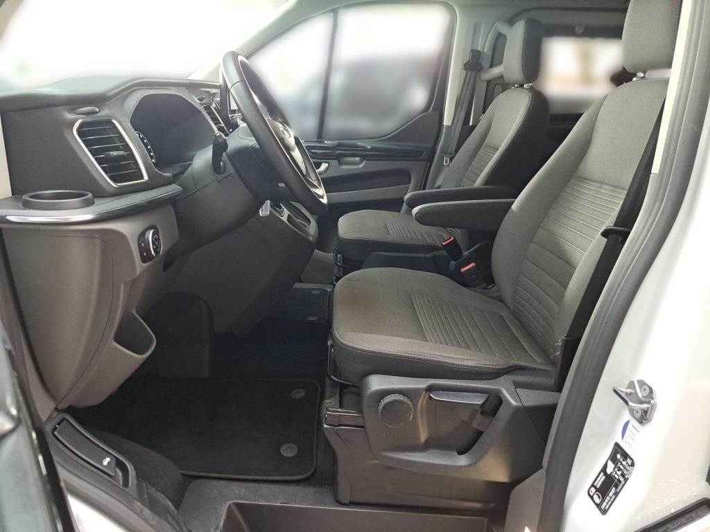 Ford Tourneo Custom 2022