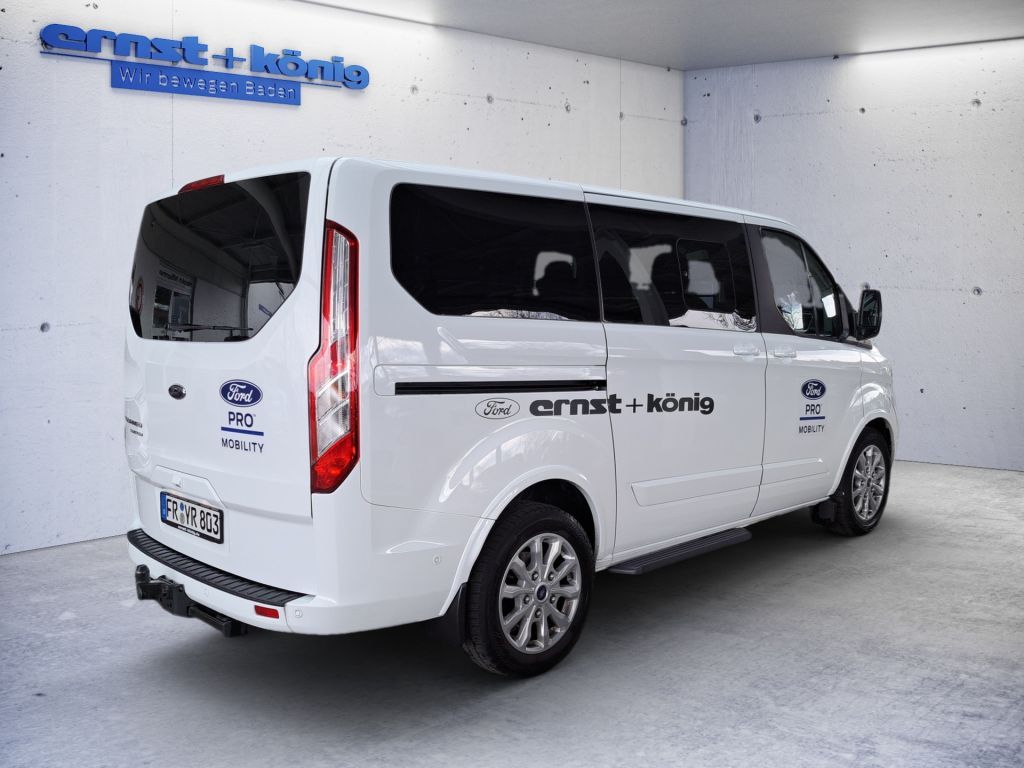 Ford Tourneo Custom 2022