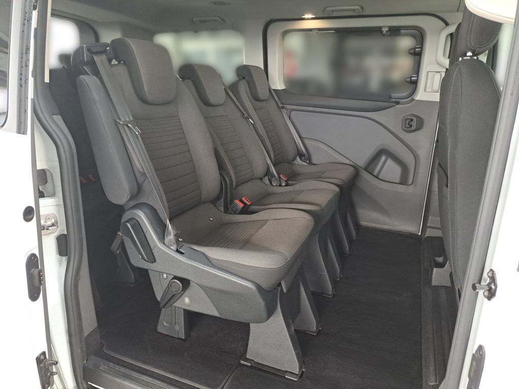 Ford Tourneo Custom 2022