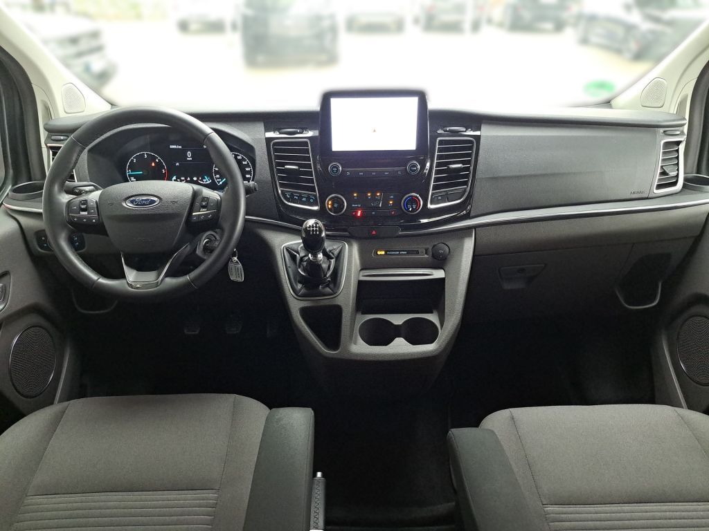 Ford Tourneo Custom 2022