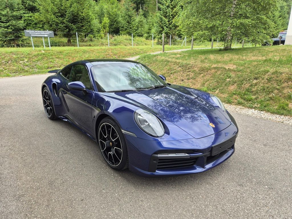 Porsche 992 2025