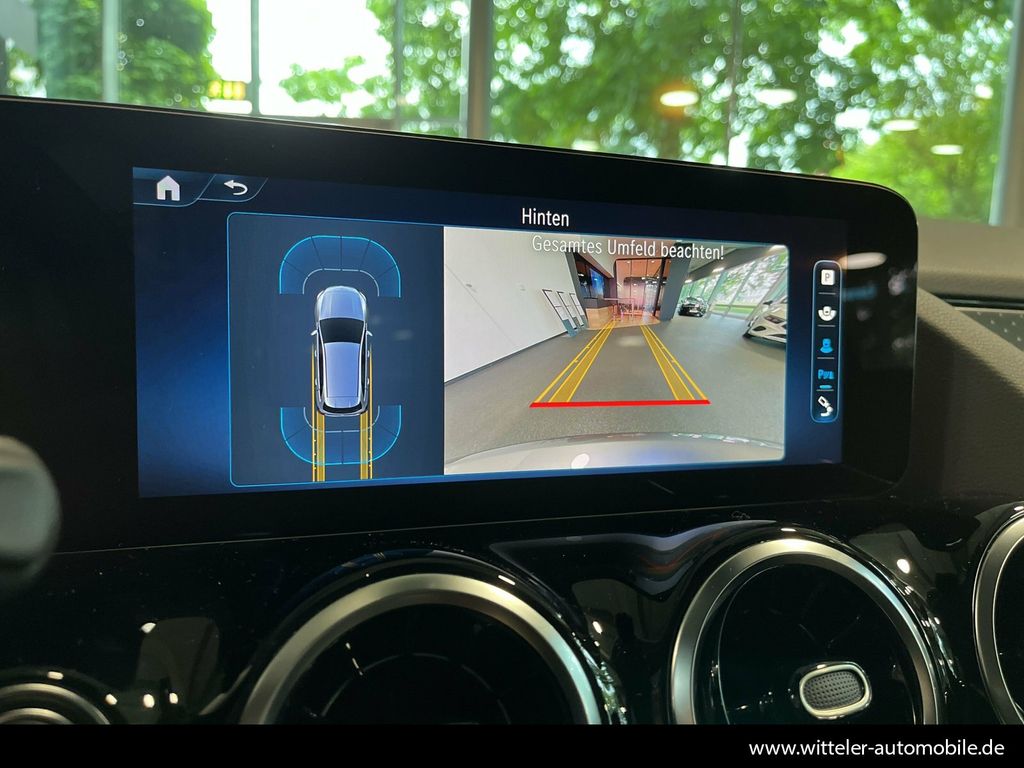 Mercedes-Benz B 220 2024