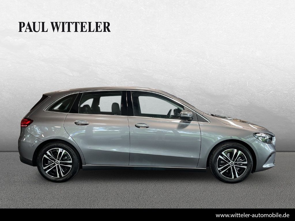 Mercedes-Benz B 220 2024