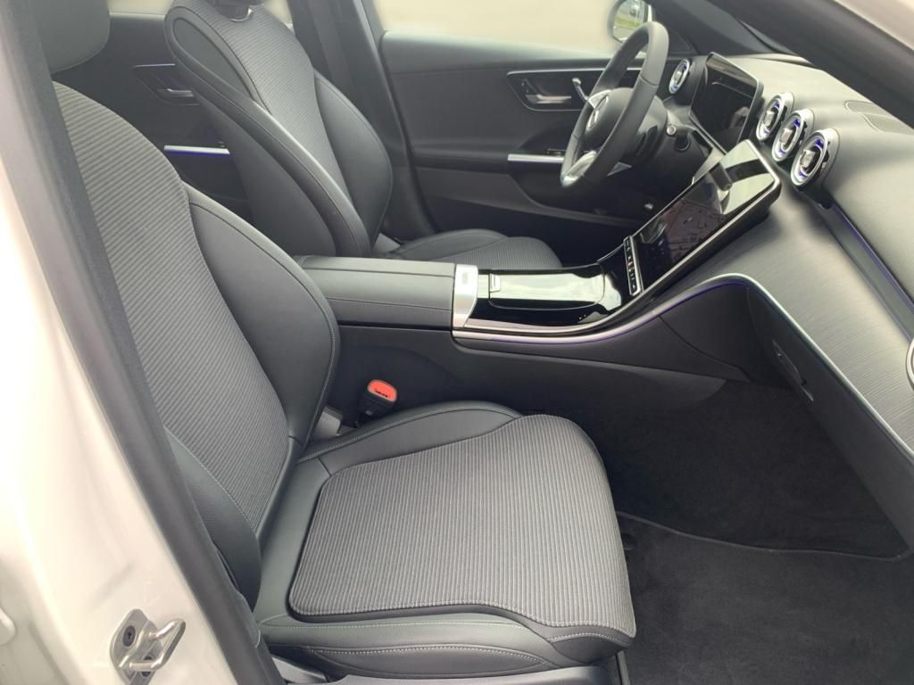 Mercedes-Benz C 300 2024