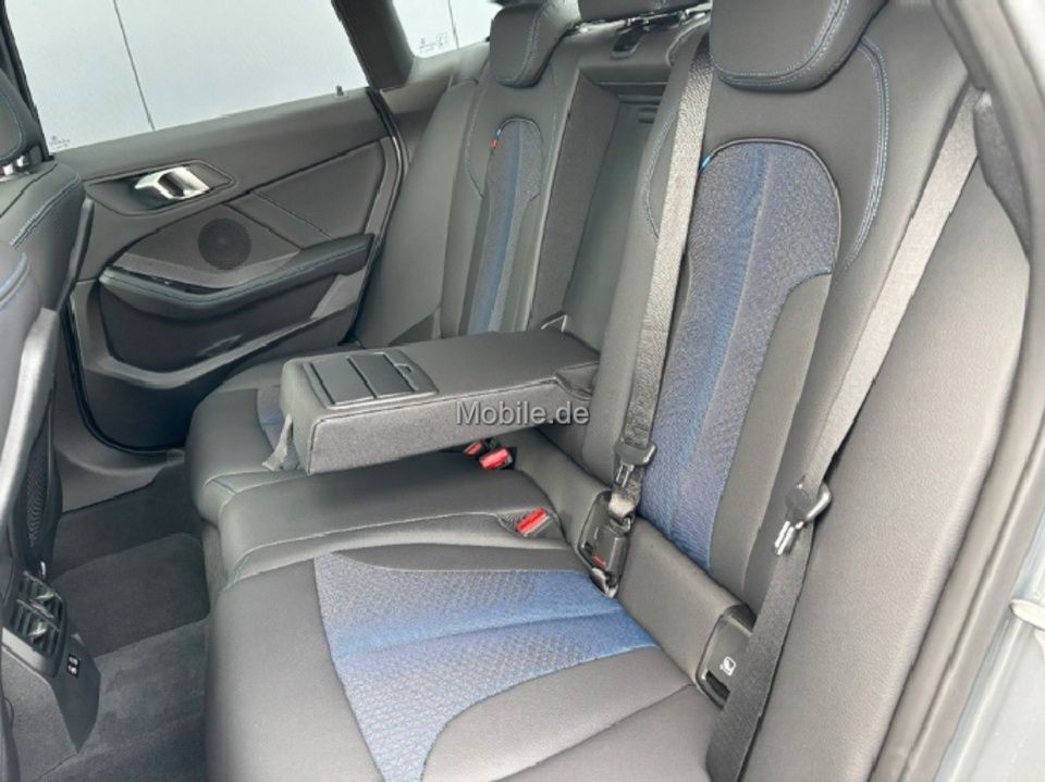 BMW 218 Gran Coupé 2024