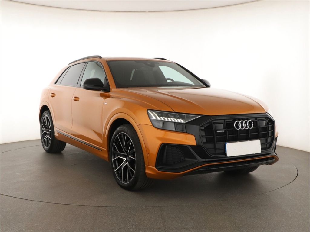 Audi Q8 2023