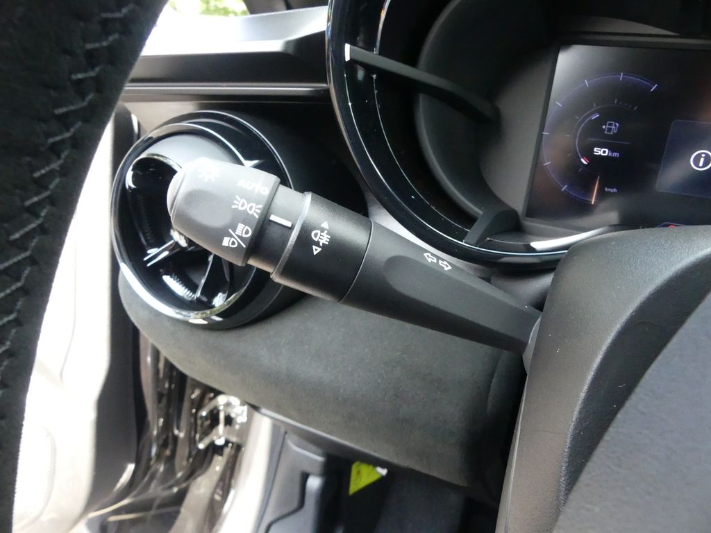 Alfa Romeo Junior 2025