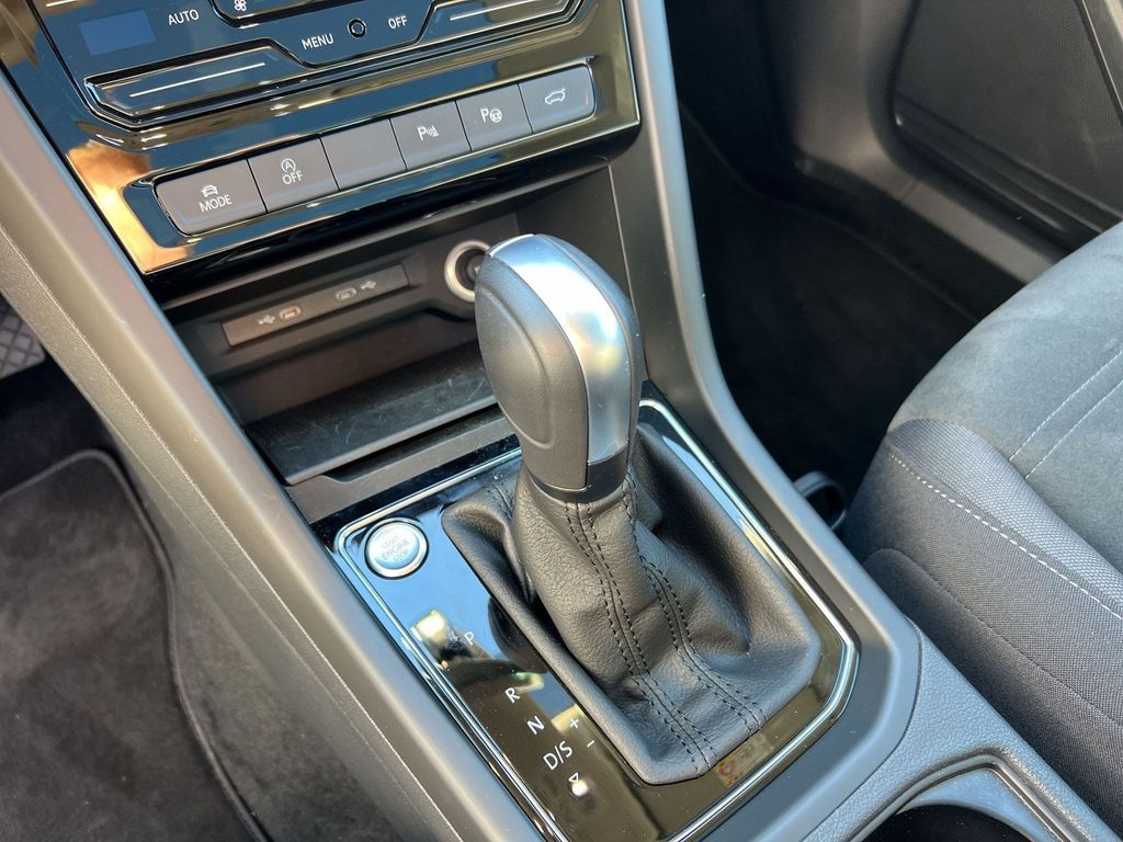 Volkswagen Touran 2025