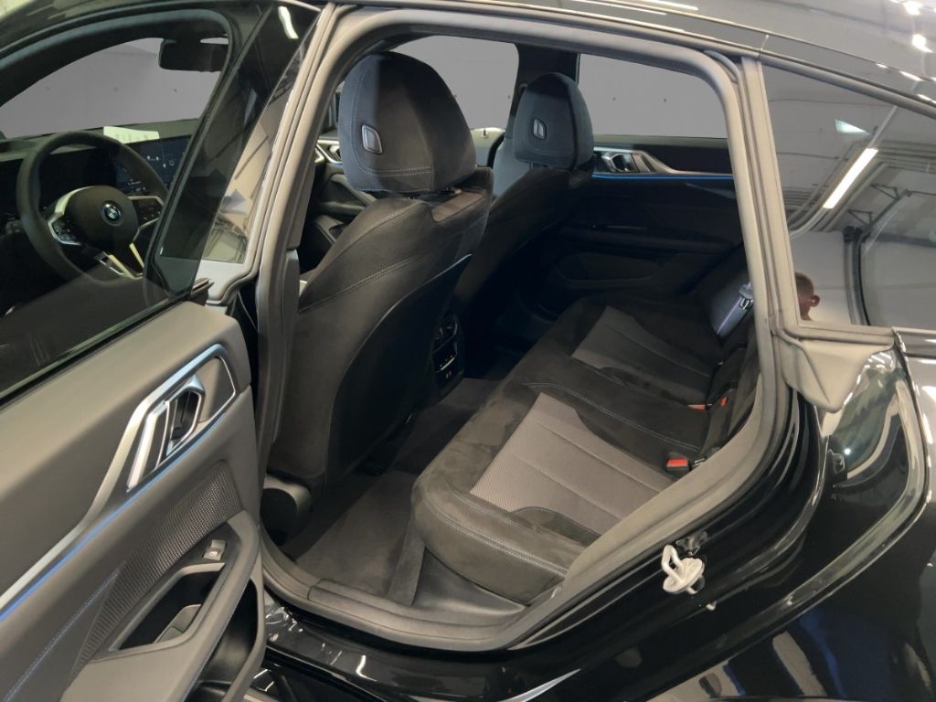 BMW i4 2025