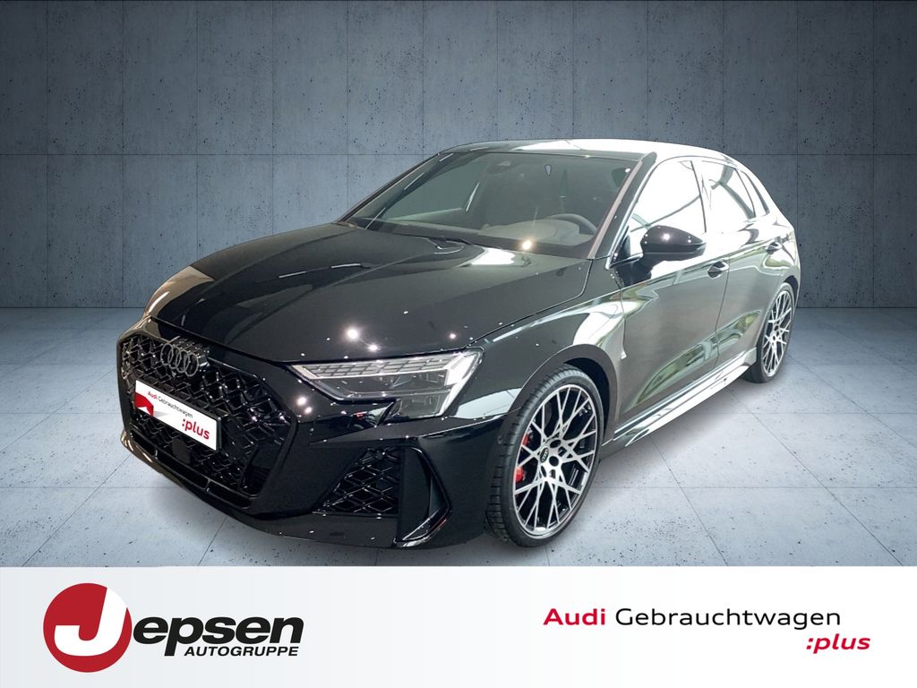Audi RS3 2025