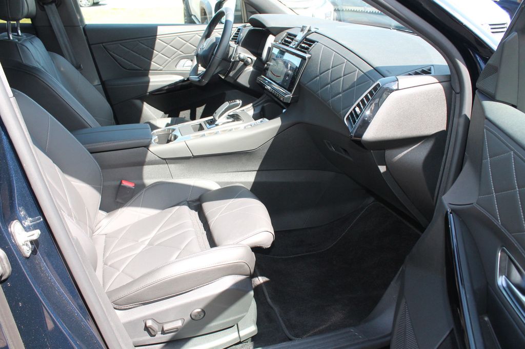 DS Automobiles DS7 (Crossback) 2024