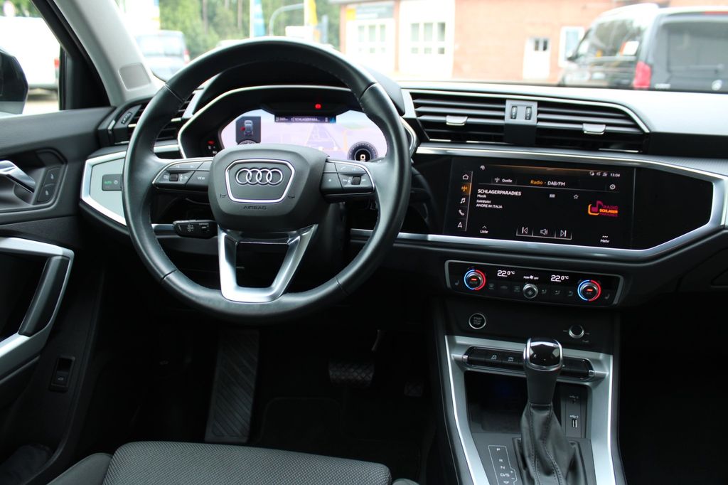 Audi Q3 2021