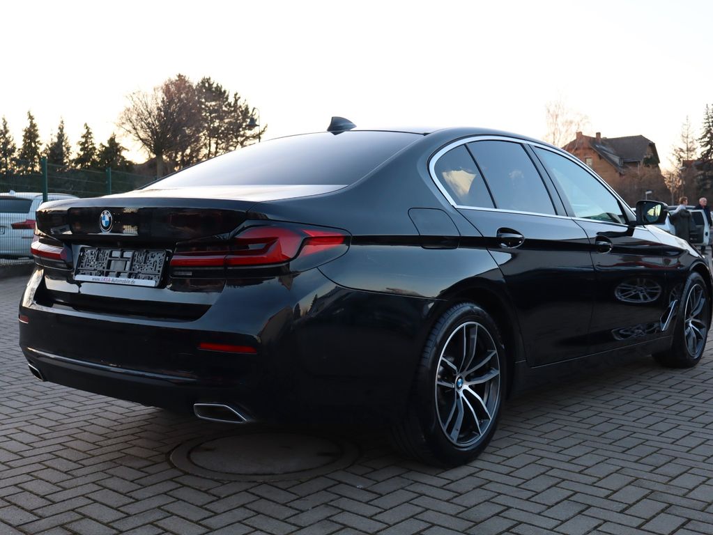 BMW 520 2022