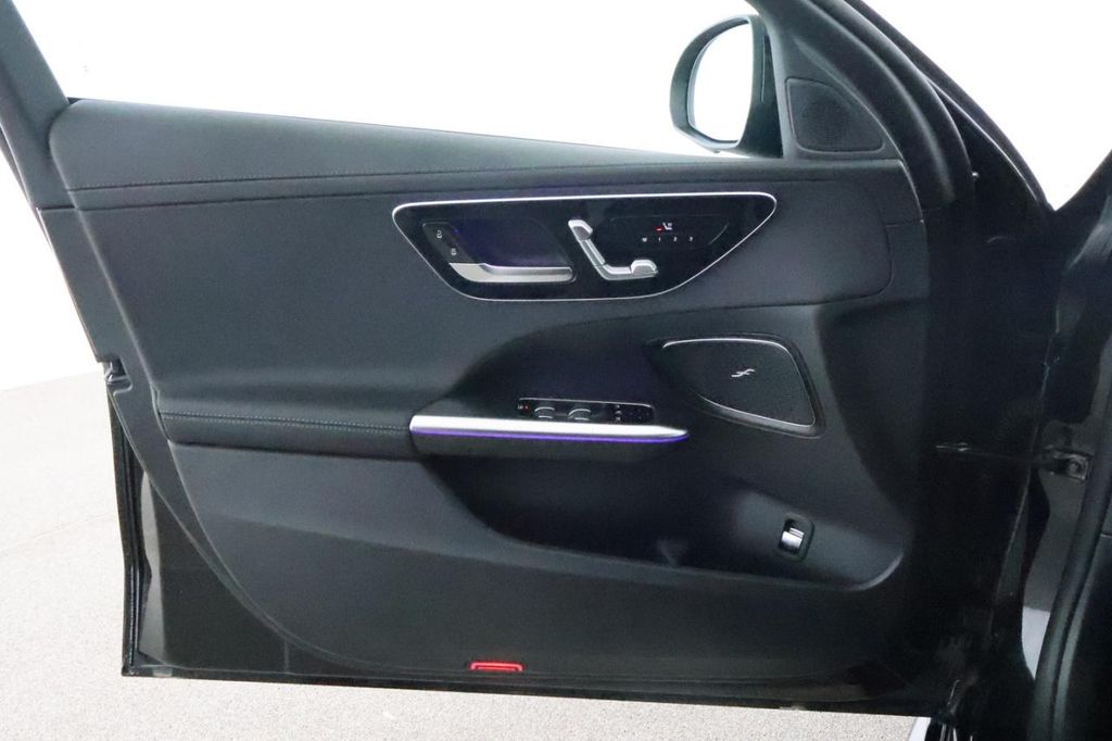 Mercedes-Benz C 220 2025