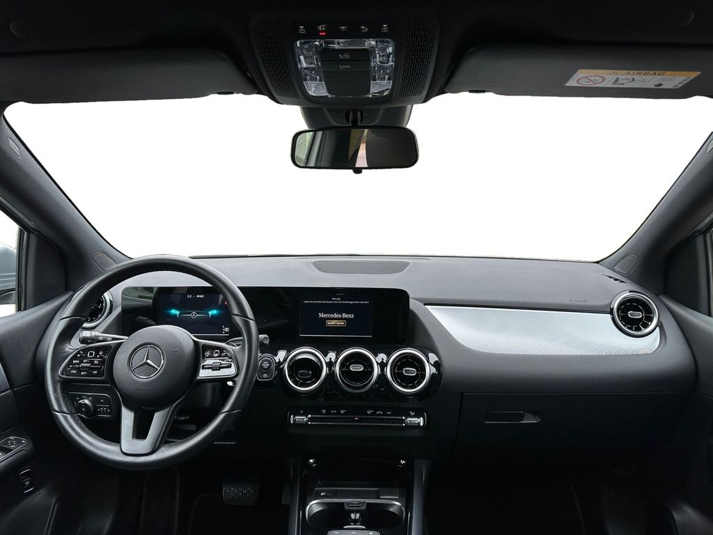 Mercedes-Benz B 200 2020