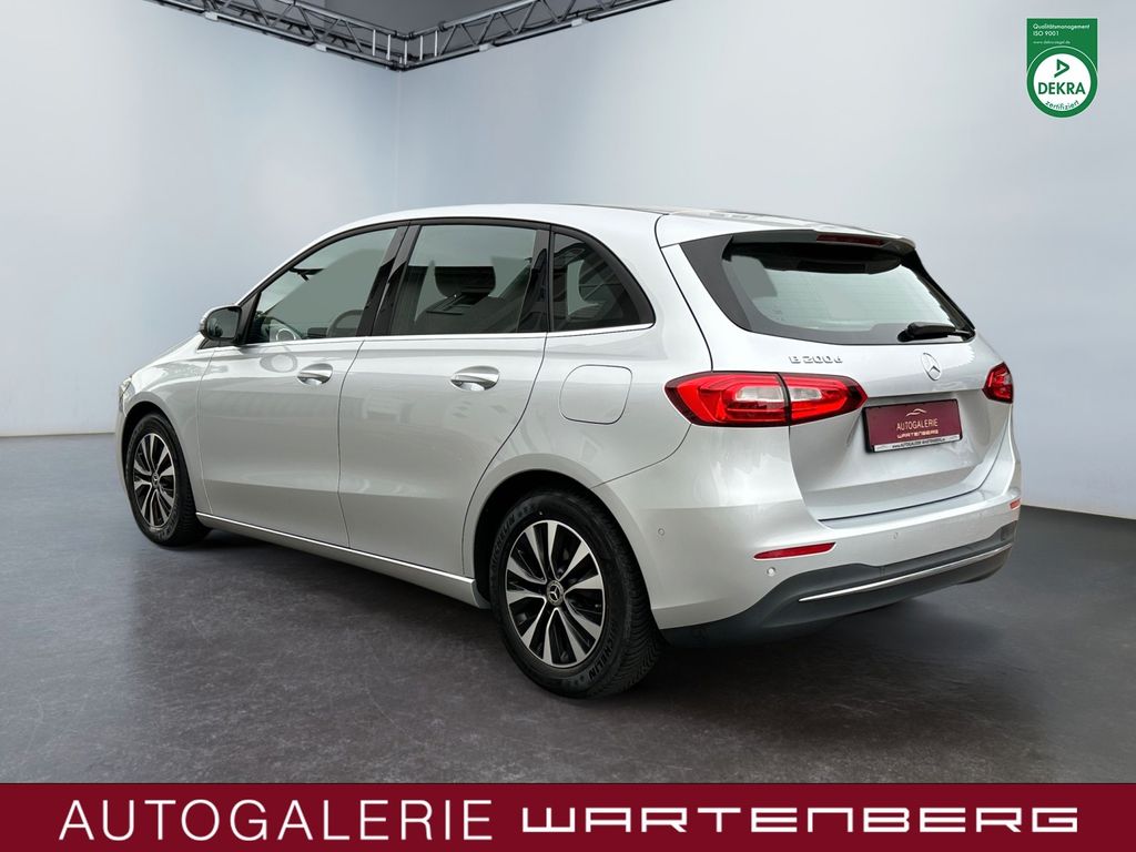 Mercedes-Benz B 200 2020