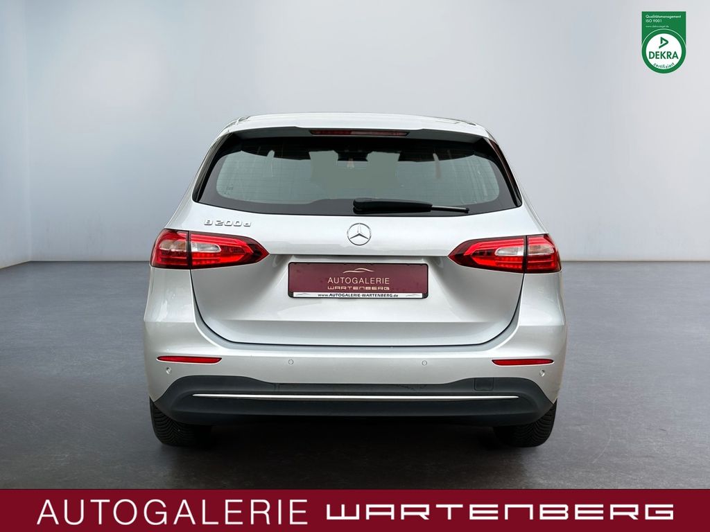 Mercedes-Benz B 200 2020